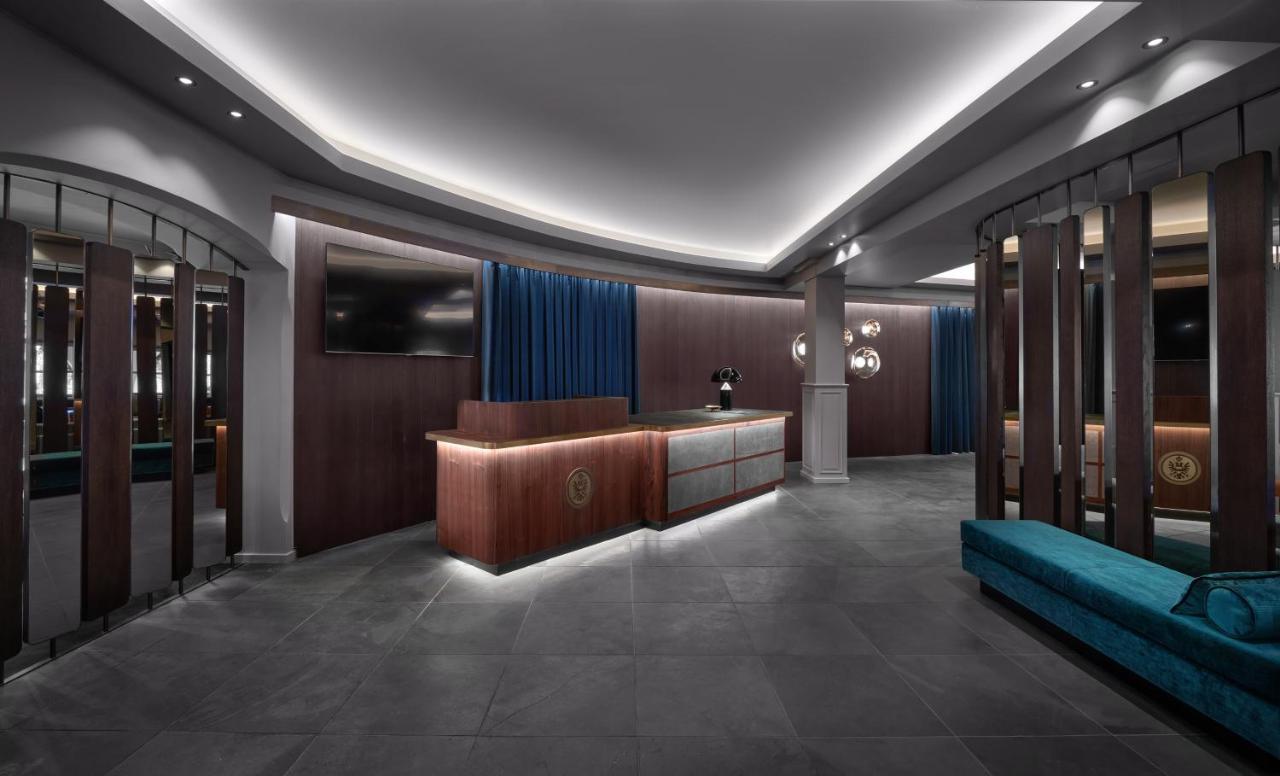 Schwarzer Adler Kitzbuehel - Adults Only Hotel Exterior photo